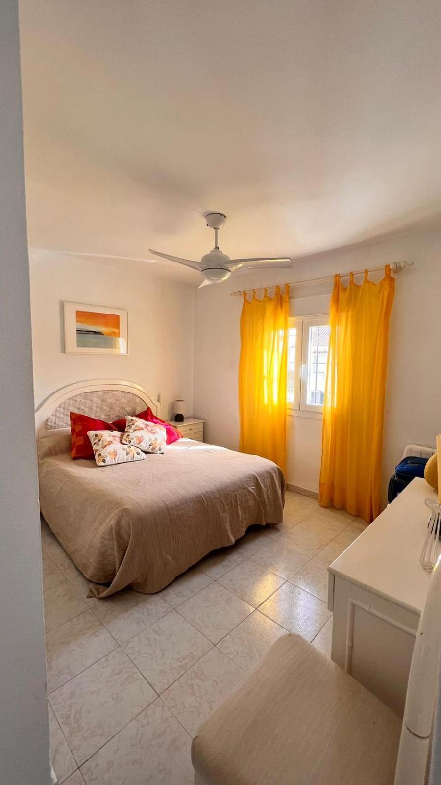 Casa Adosada Marina Playa Y Golf San Luis de Sabinillas Eksteriør billede